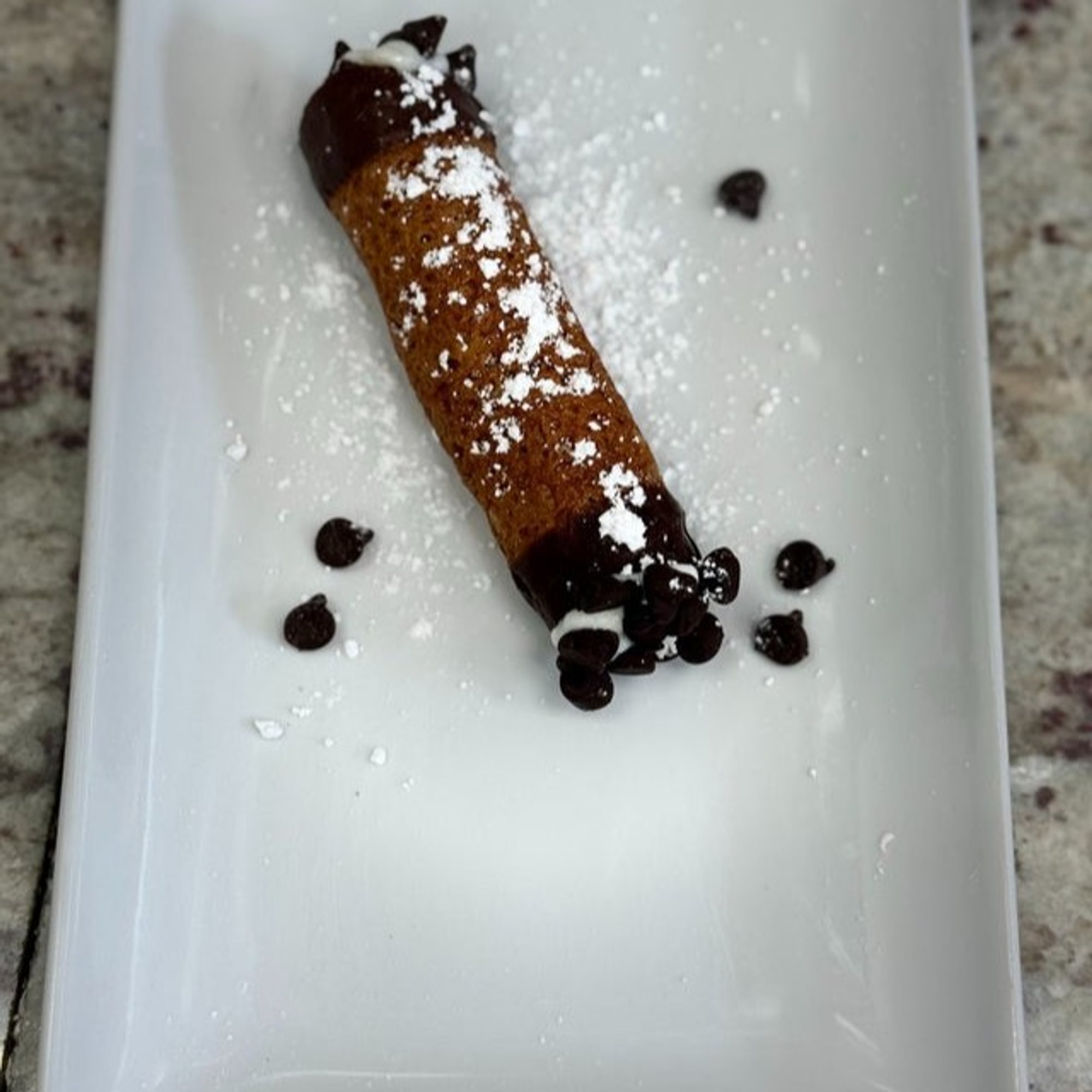 Chocolate Chip Cannoli