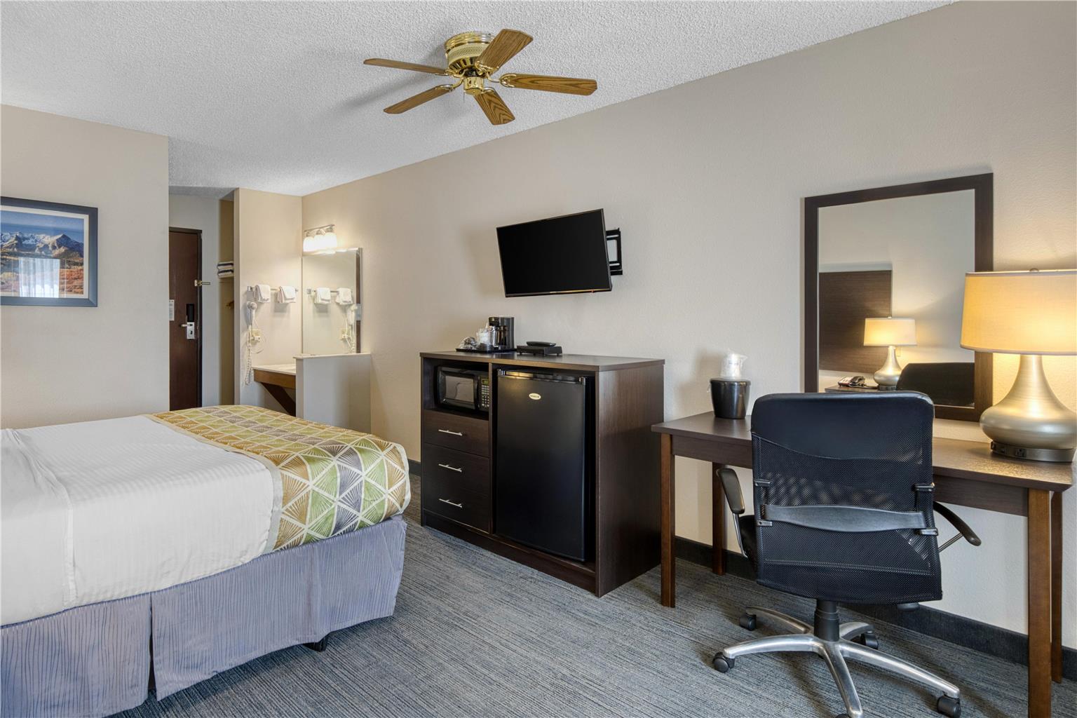 SureStay Plus by Best Western Montrose Image