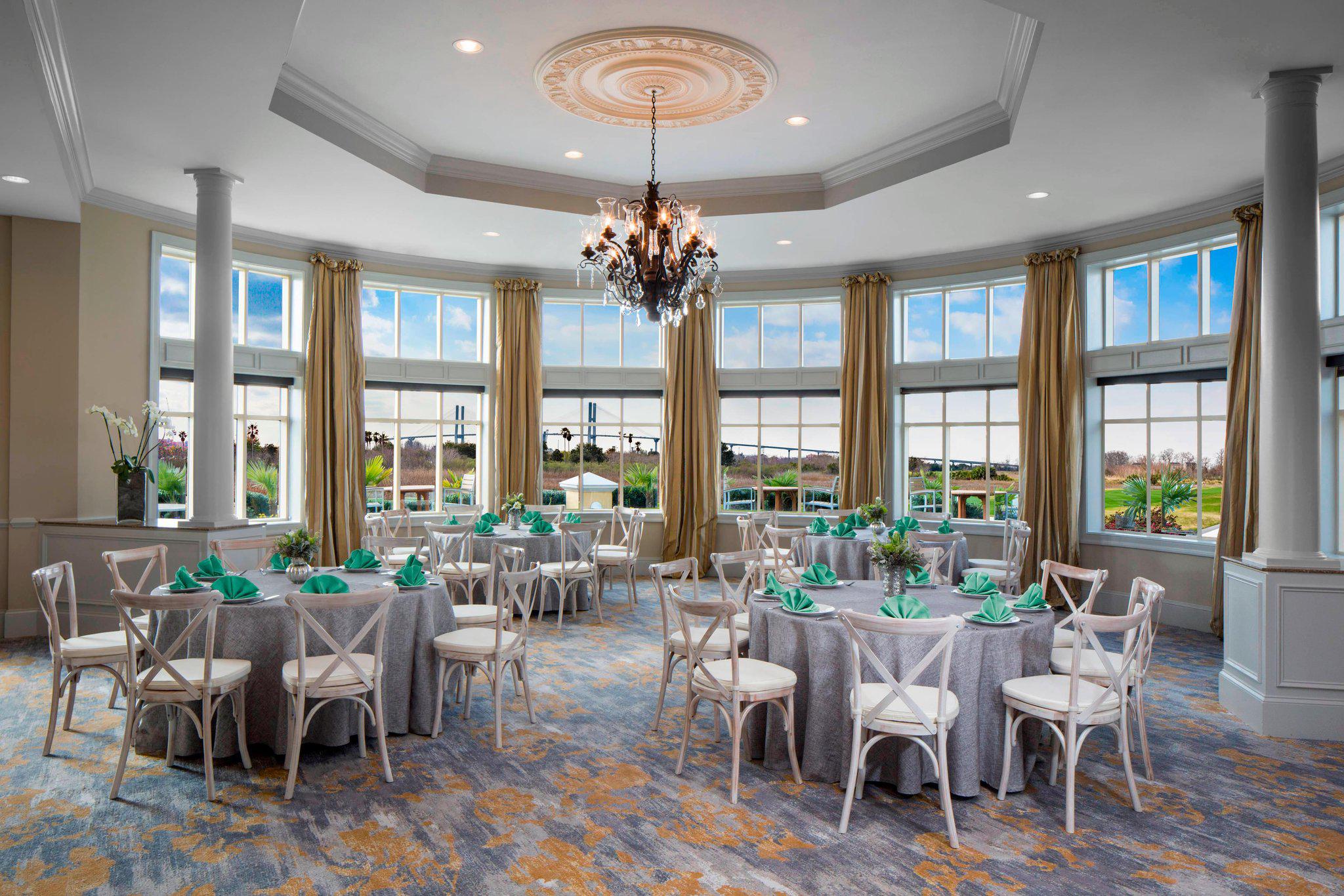 The Westin Savannah Harbor Golf Resort & Spa Photo