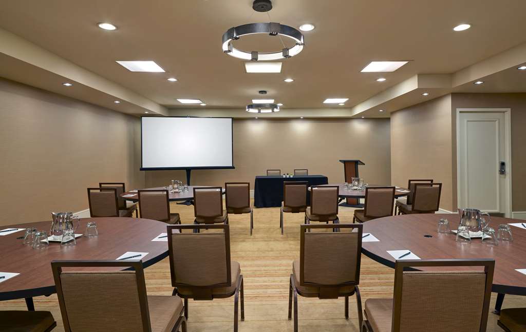 Hilton Denver City Center Image