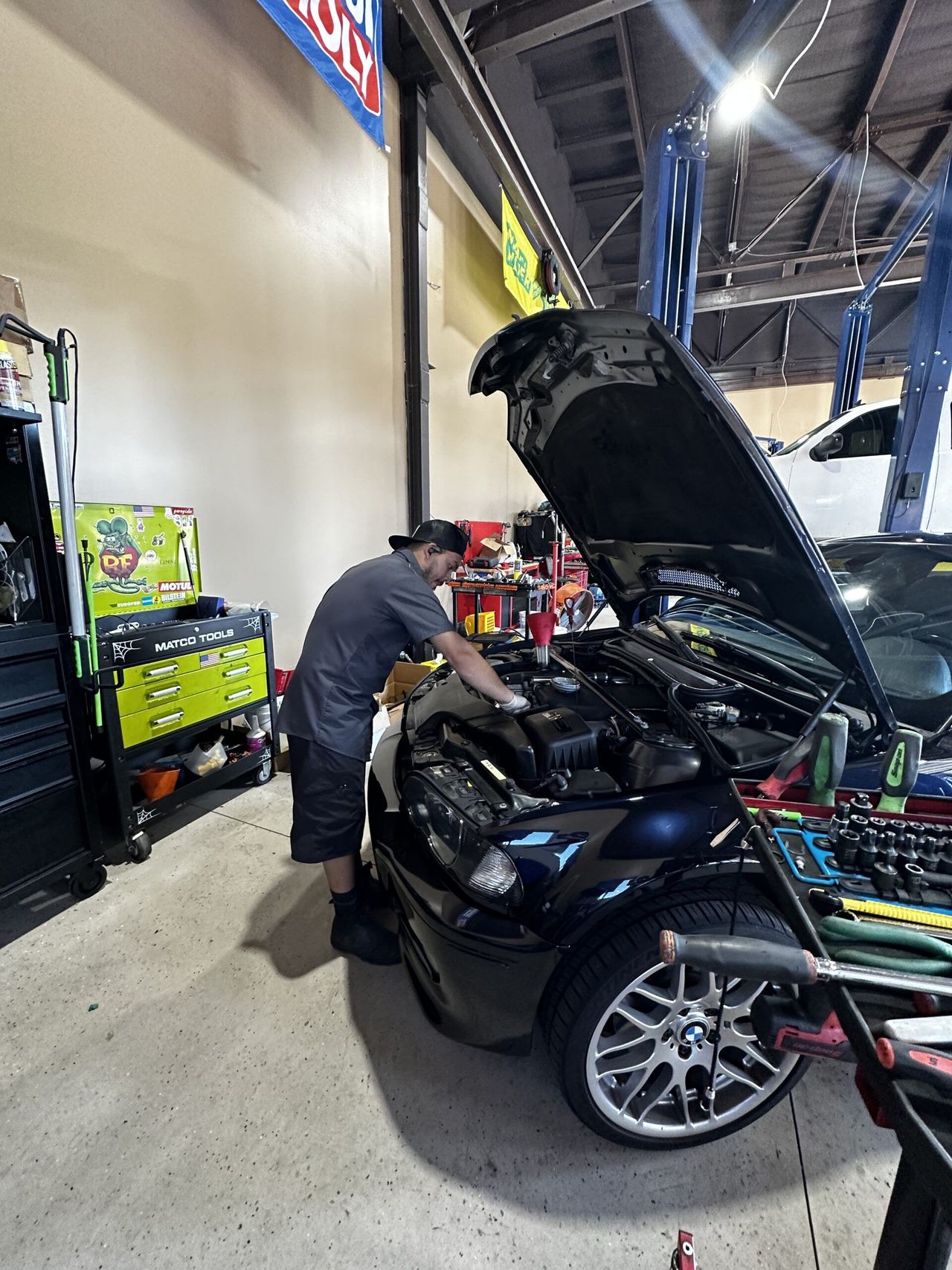 Lins Automotive Image