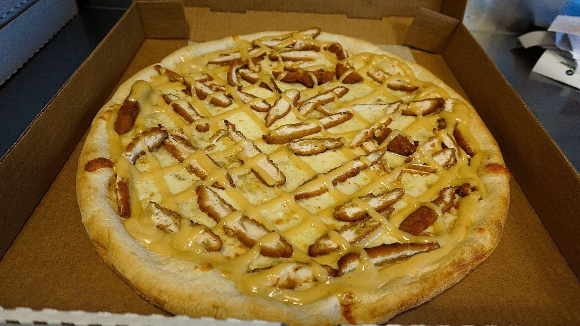 Chicken Tender White Pizza (Medium 14'')