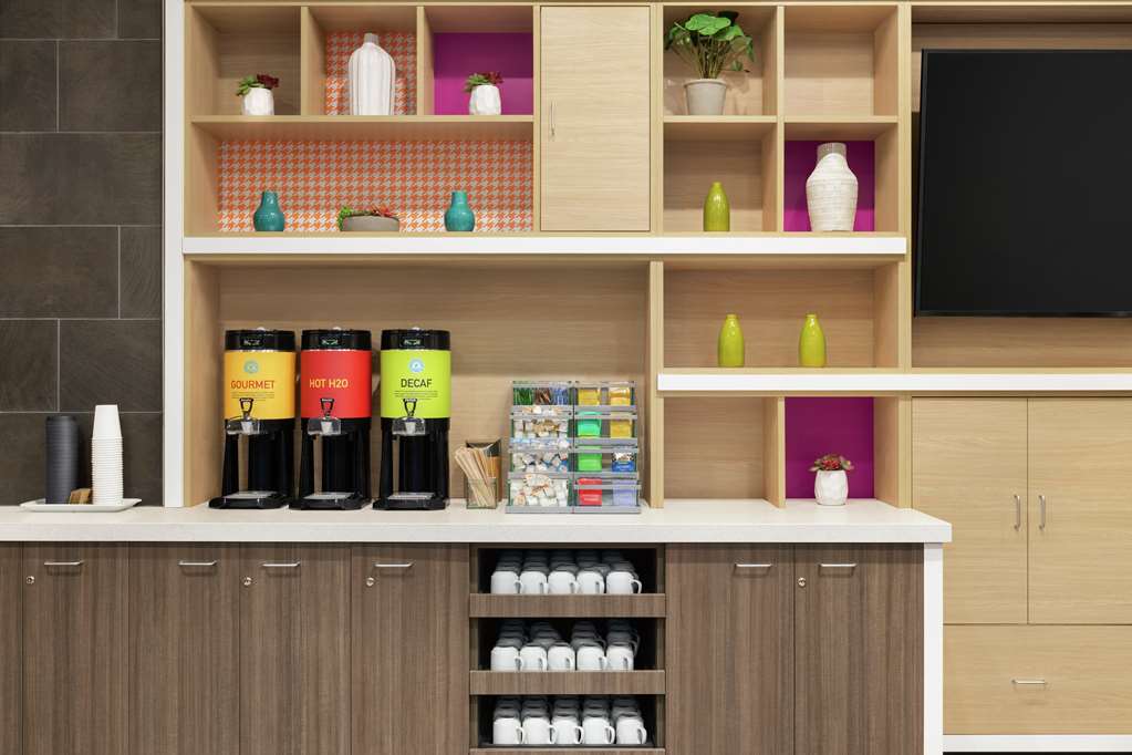 Home2 Suites by Hilton Scottsdale Salt River Image