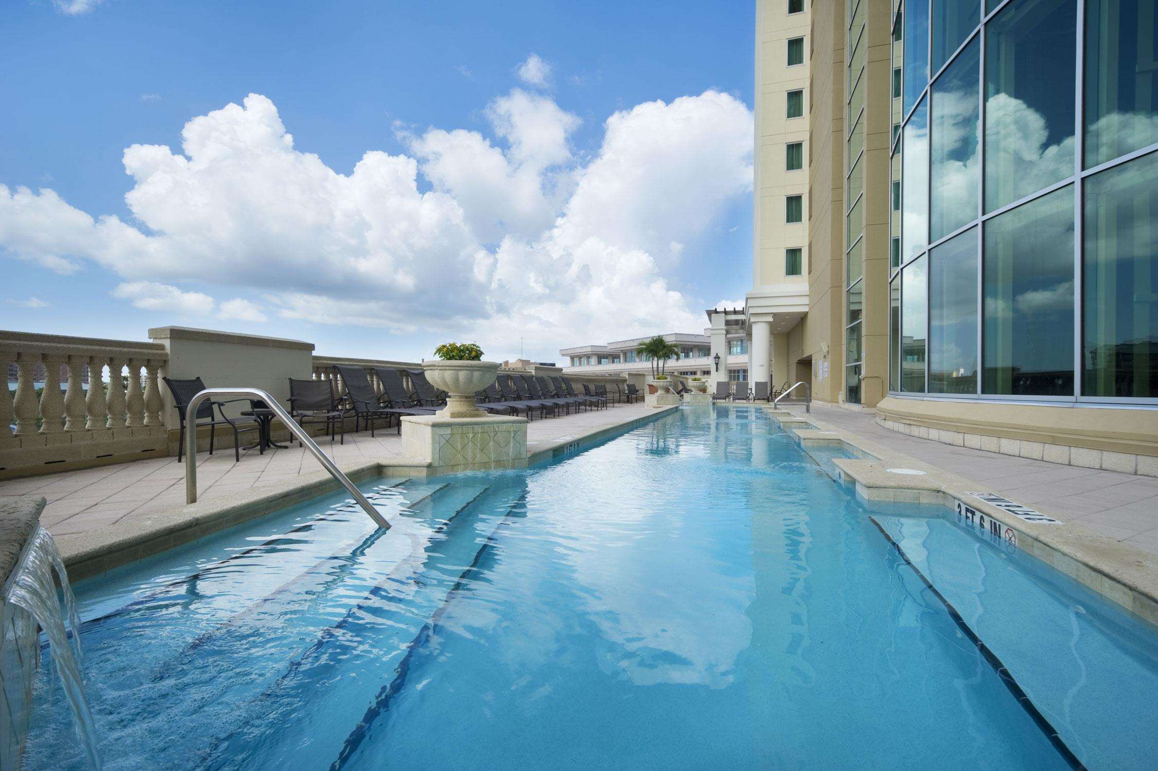 Embassy Suites by Hilton Tampa Downtown Convention Center Photo