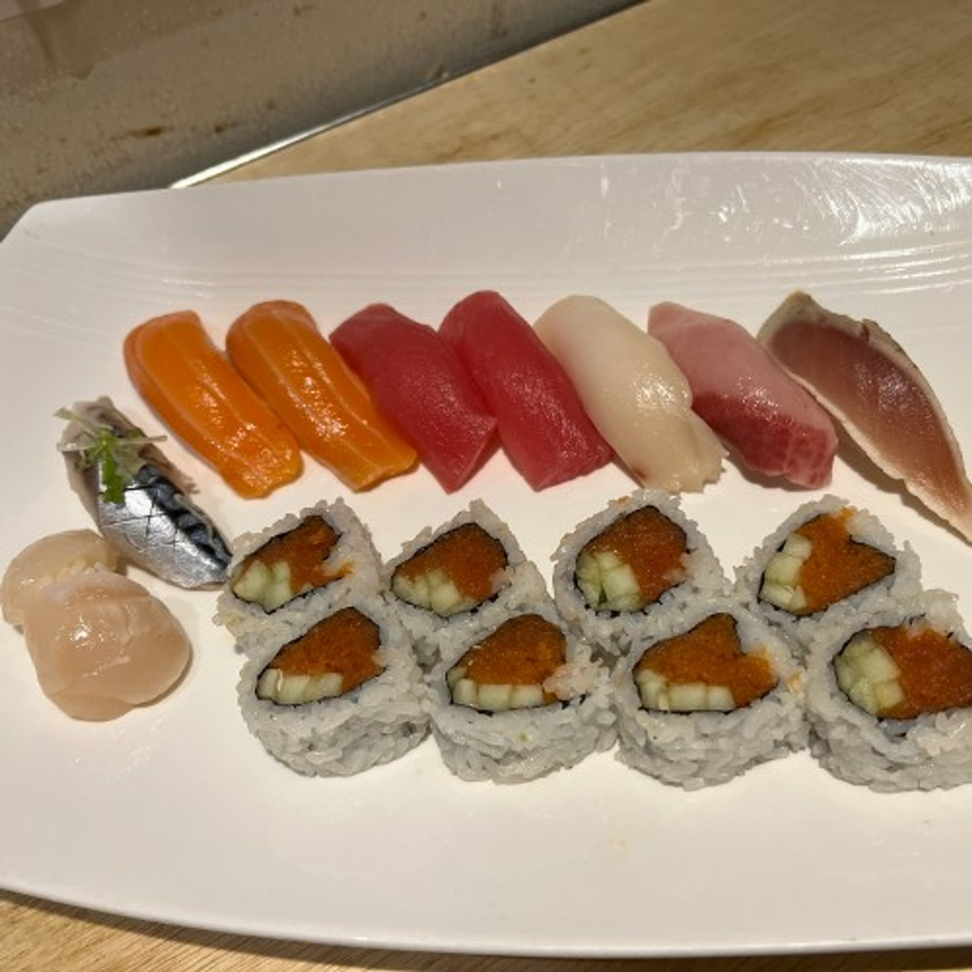 Chef's Selection Nigiri Dinner