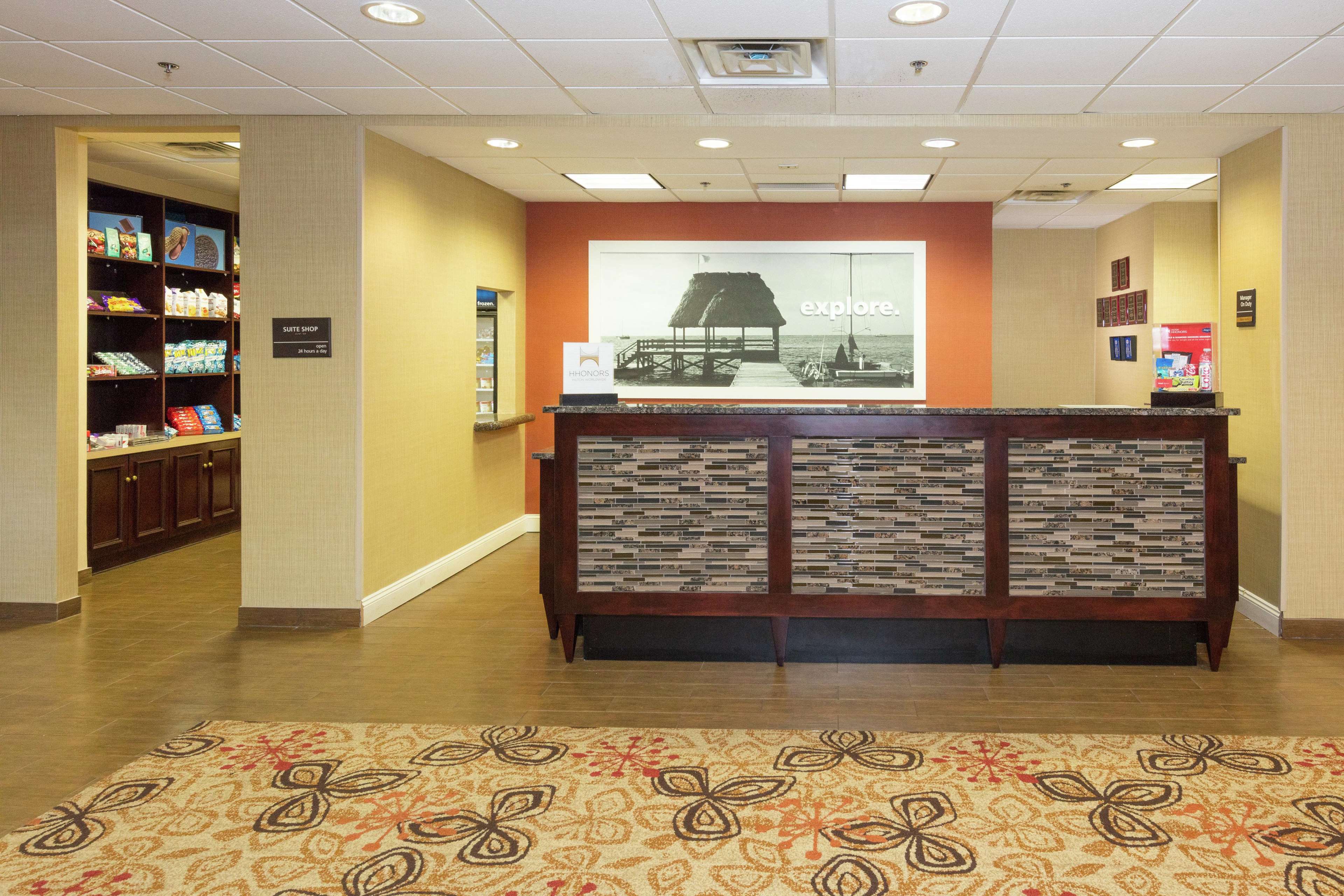 Hampton Inn & Suites Jacksonville-Airport Photo