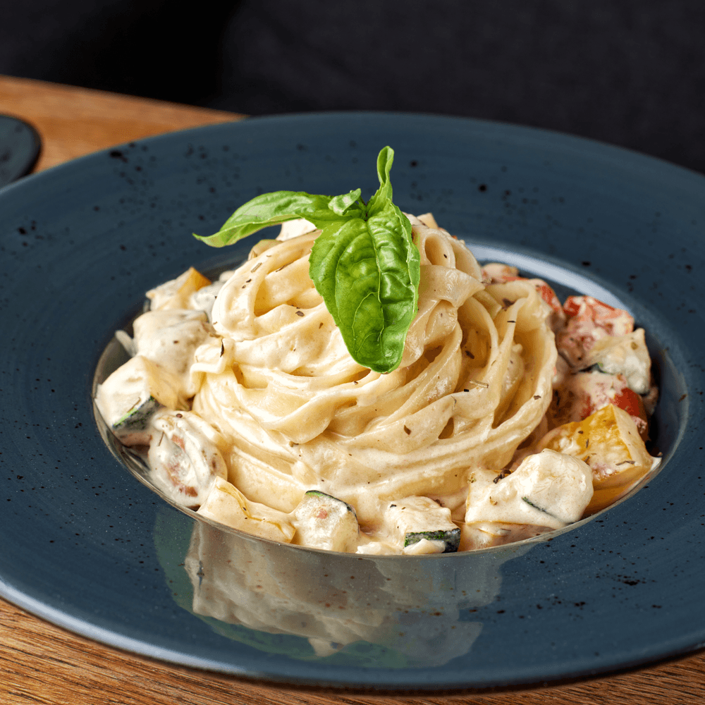 Crab and shrimp alfredo pasta