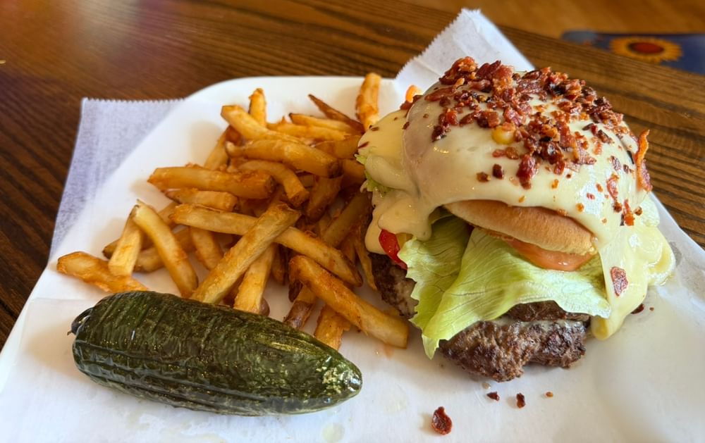 Azul Coqueta Burger