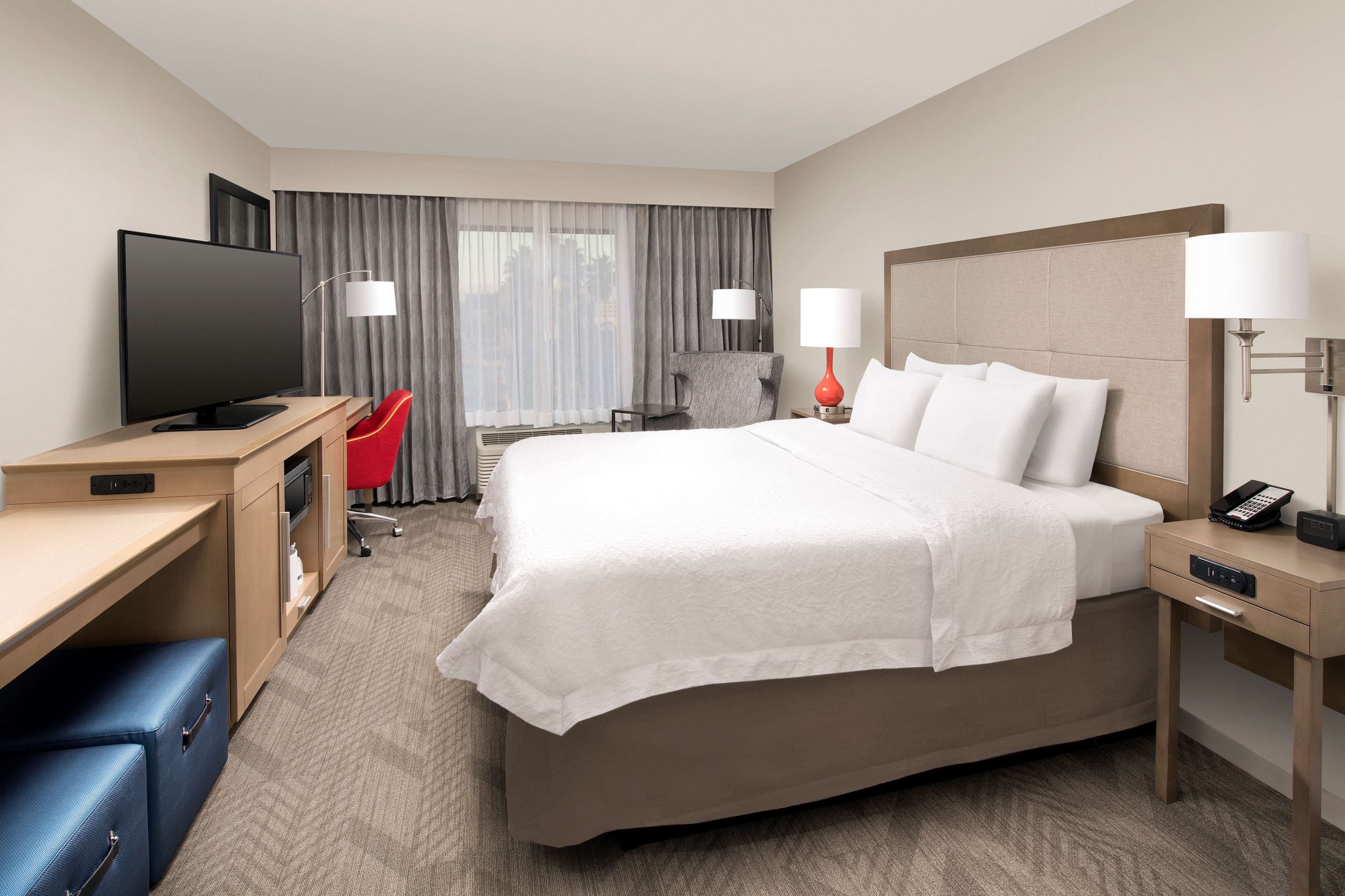 Guest room