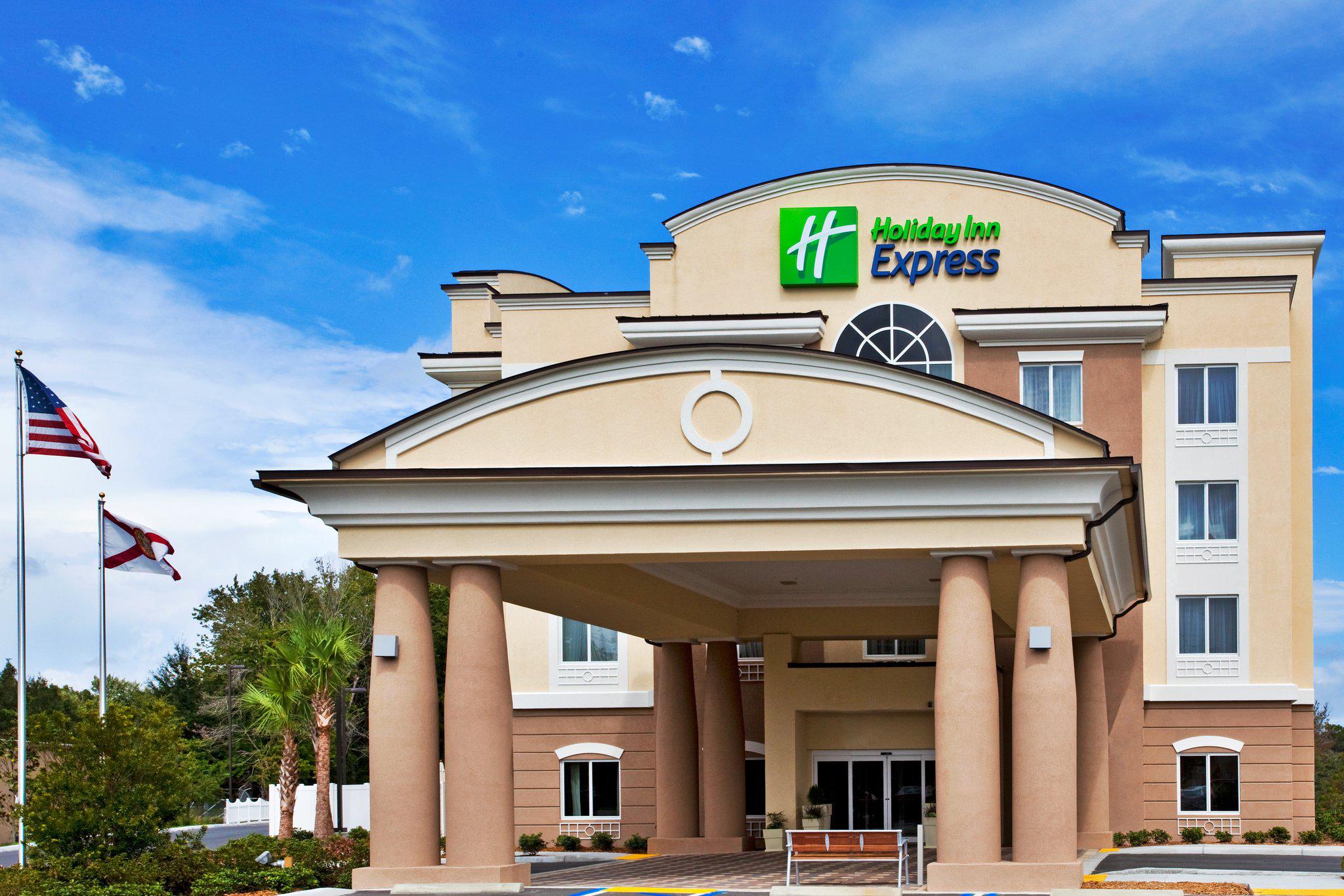 Holiday Inn Express Crystal River Photo