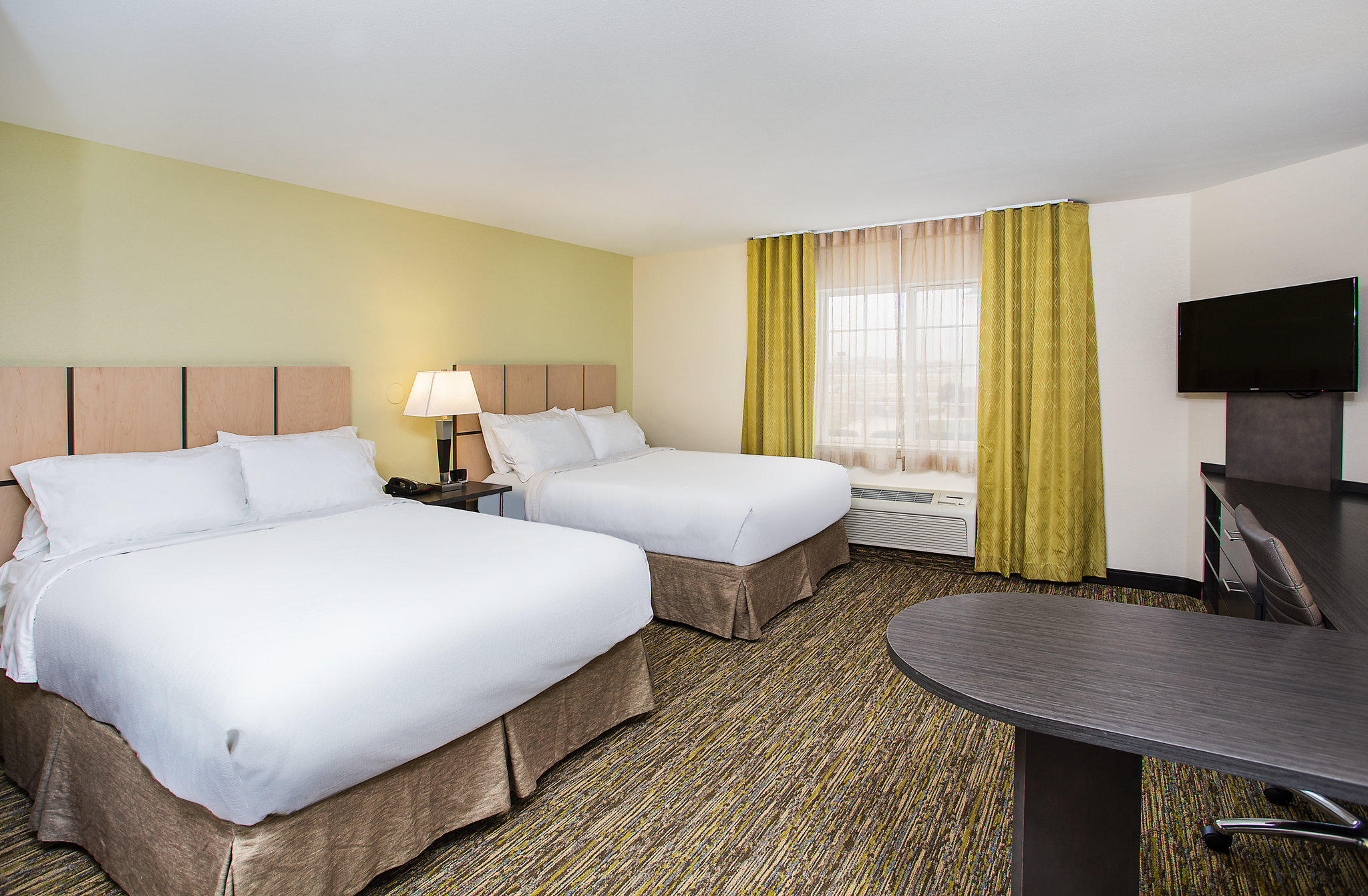 Candlewood Suites Bowling Green Photo