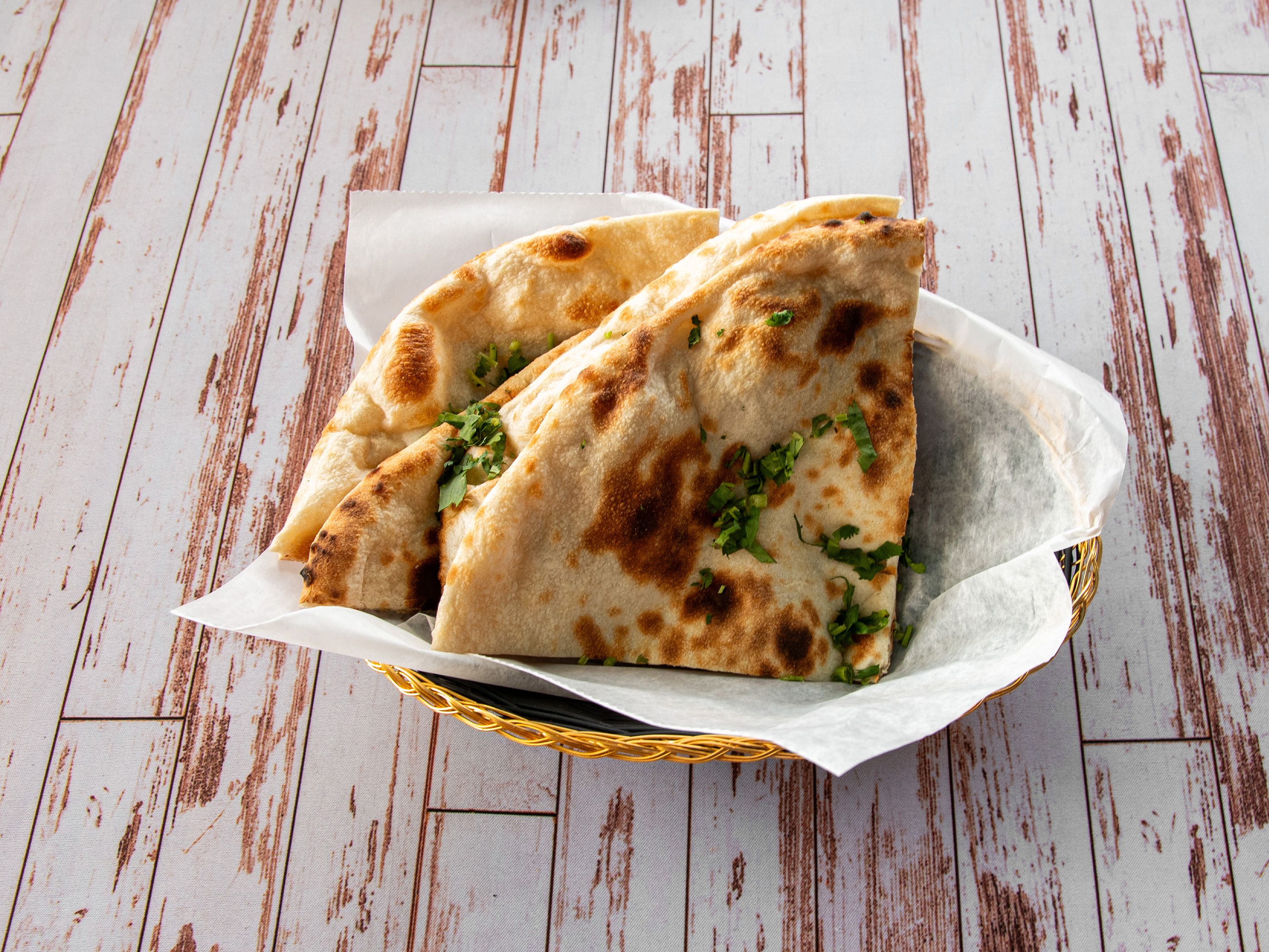 BUTTER NAAN