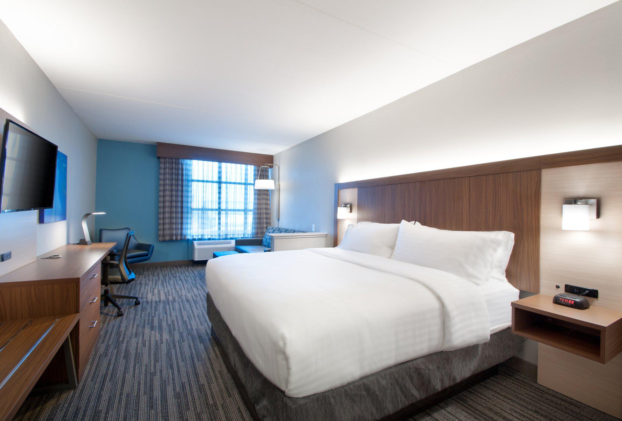 Holiday Inn Express Quantico - Stafford Photo