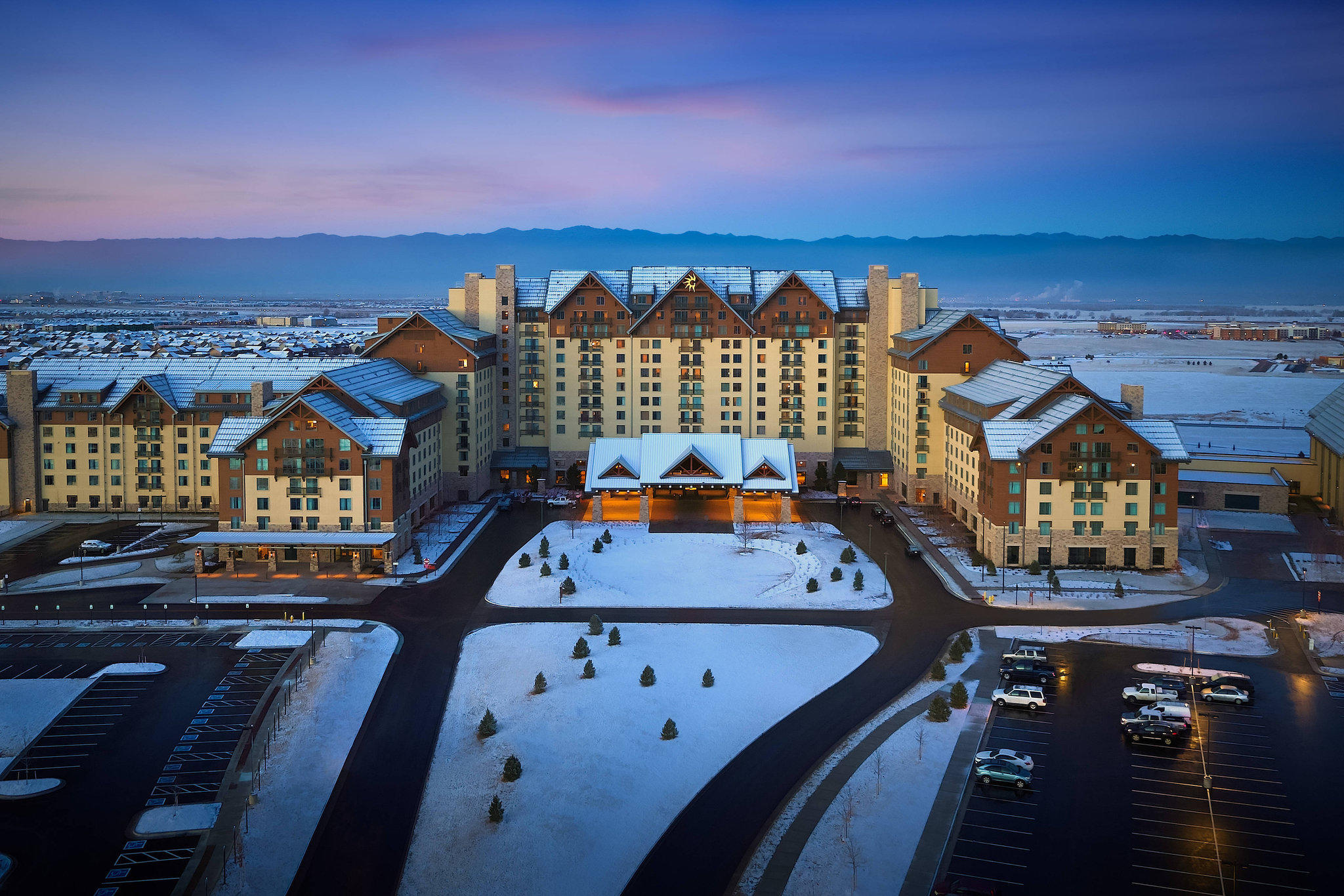 Gaylord Rockies Resort & Convention Center Photo