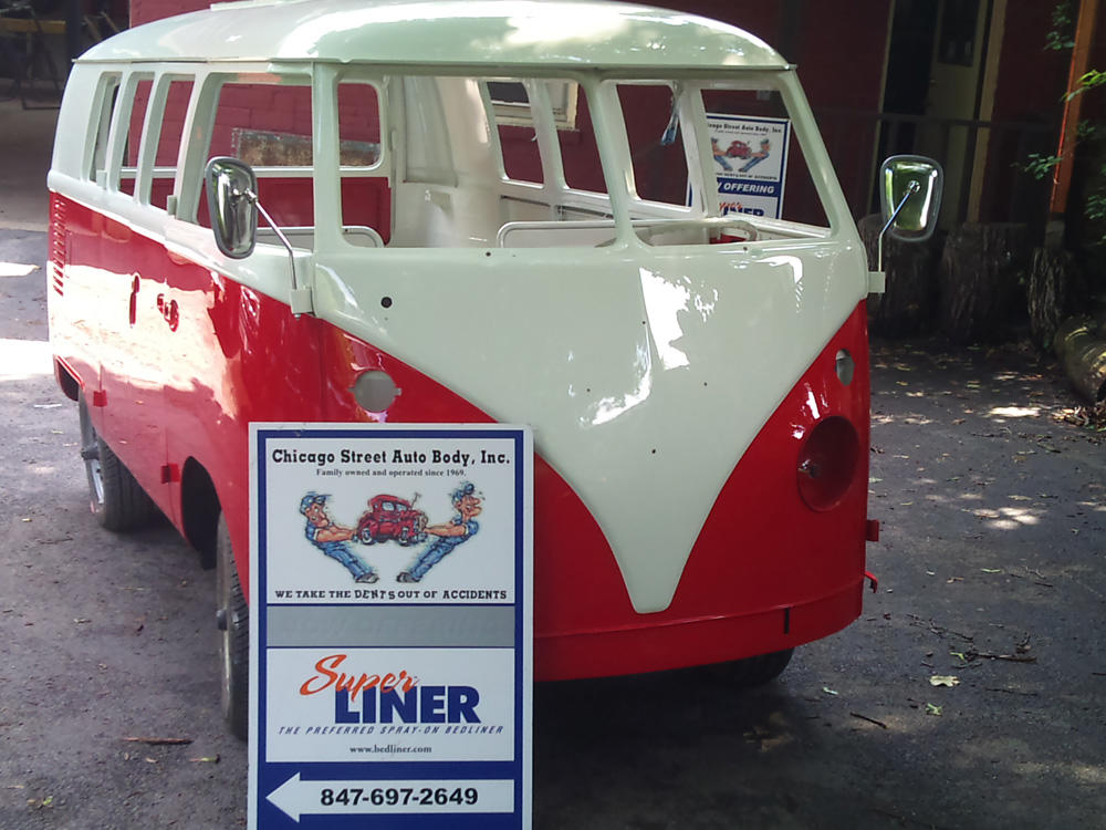 Chicago Street Auto Body Photo