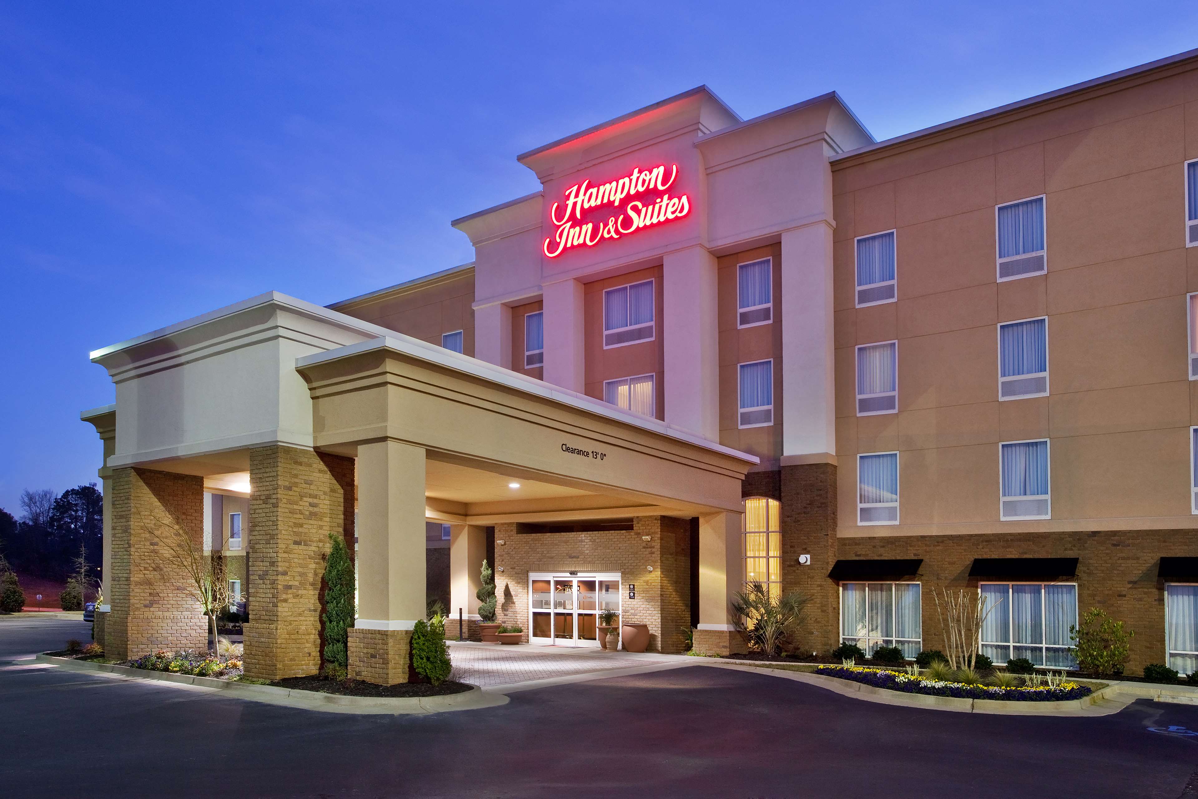 Hampton Inn & Suites Phenix City- Columbus Area Photo