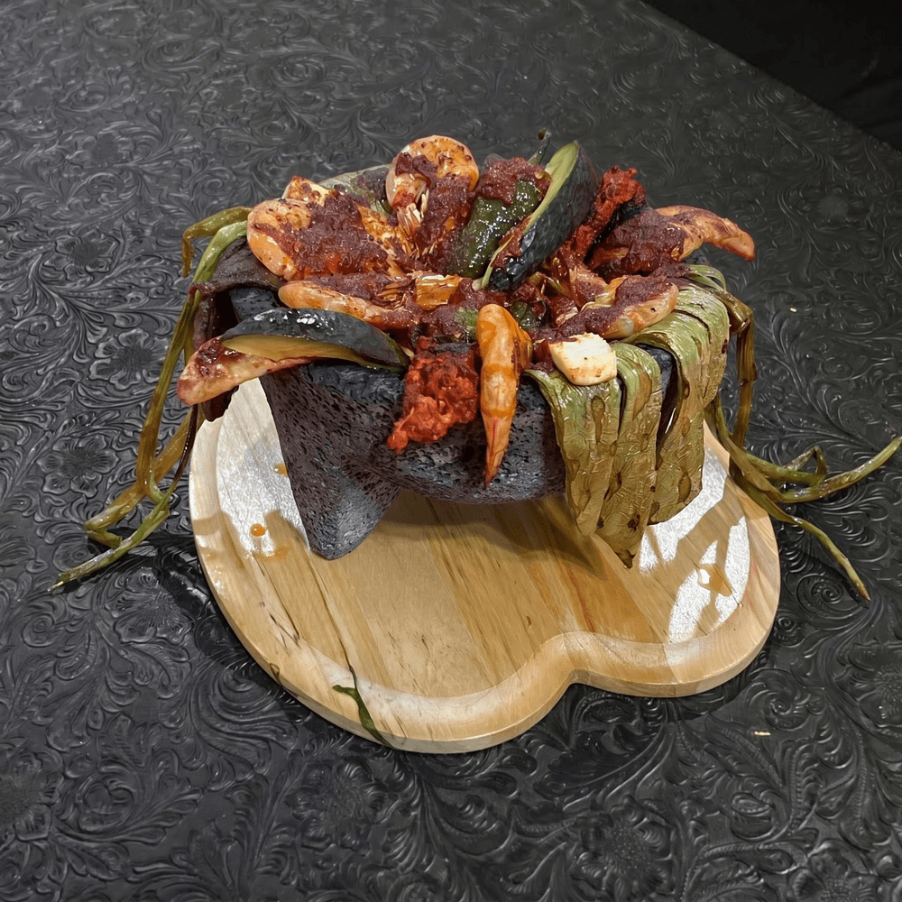 Molcajete Mexicano / Mexican Molcajete