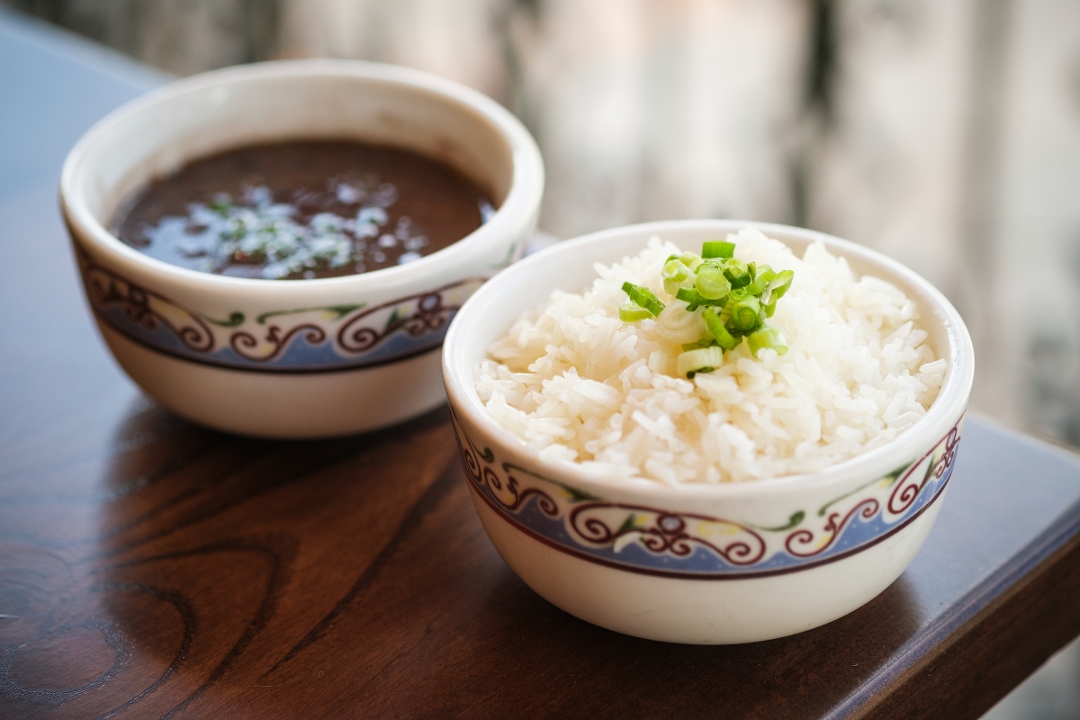 ARROZ CON FRIJOLES (V)