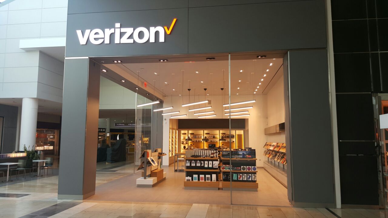 Verizon - Mobile Phone Store in Paramus