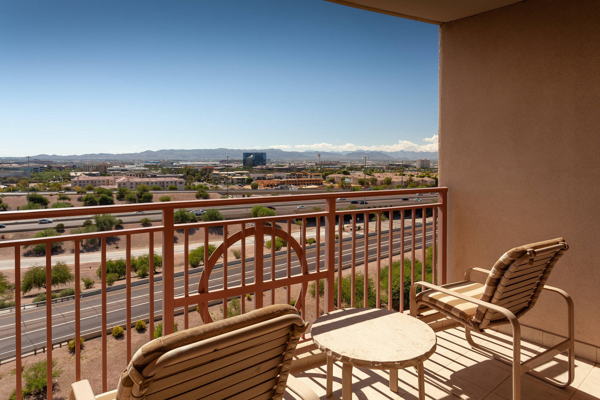 Marriott Phoenix Airport Photo