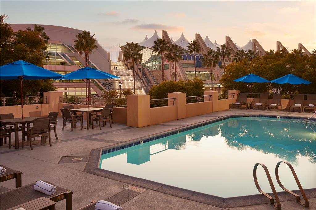 Hilton San Diego Gaslamp Quarter Image