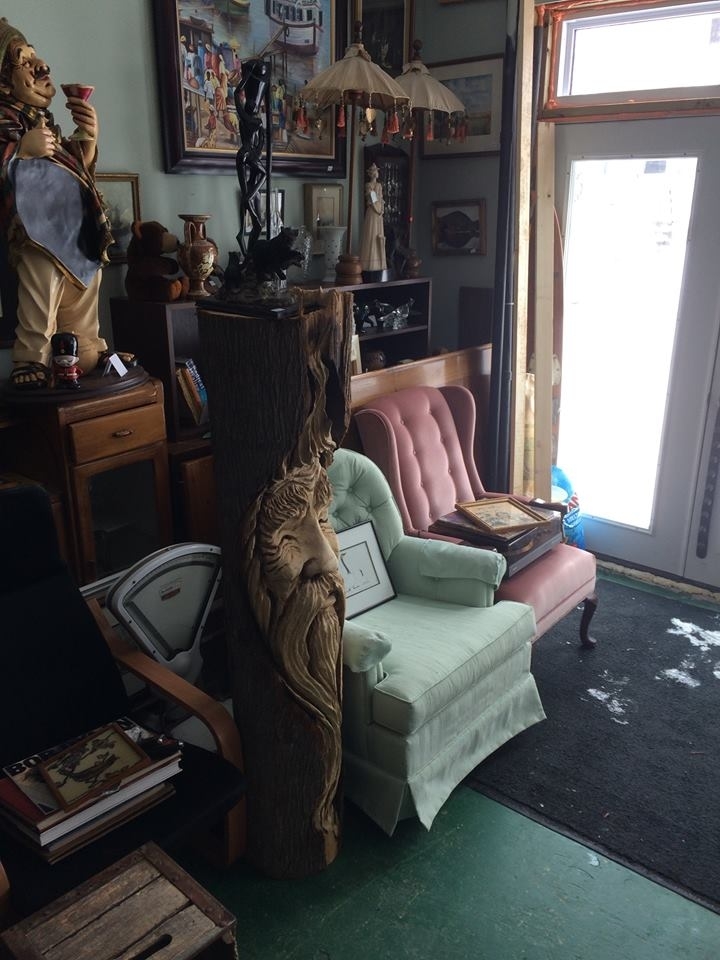 Foto de White Pine Antiques and Collectables