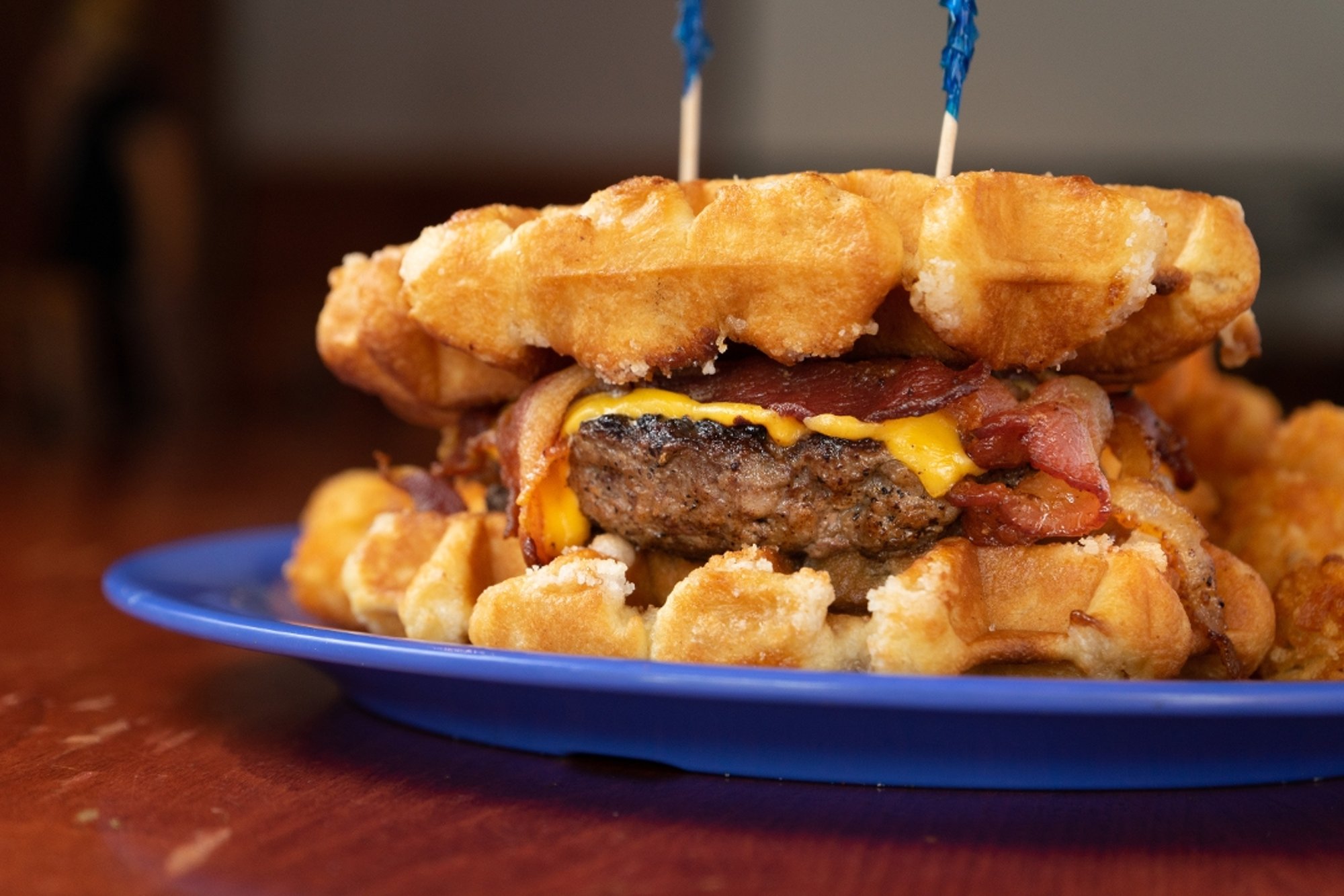 WAFFLE BURGER