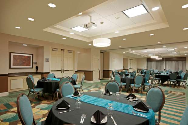 Images Hilton Garden Inn San Bernardino