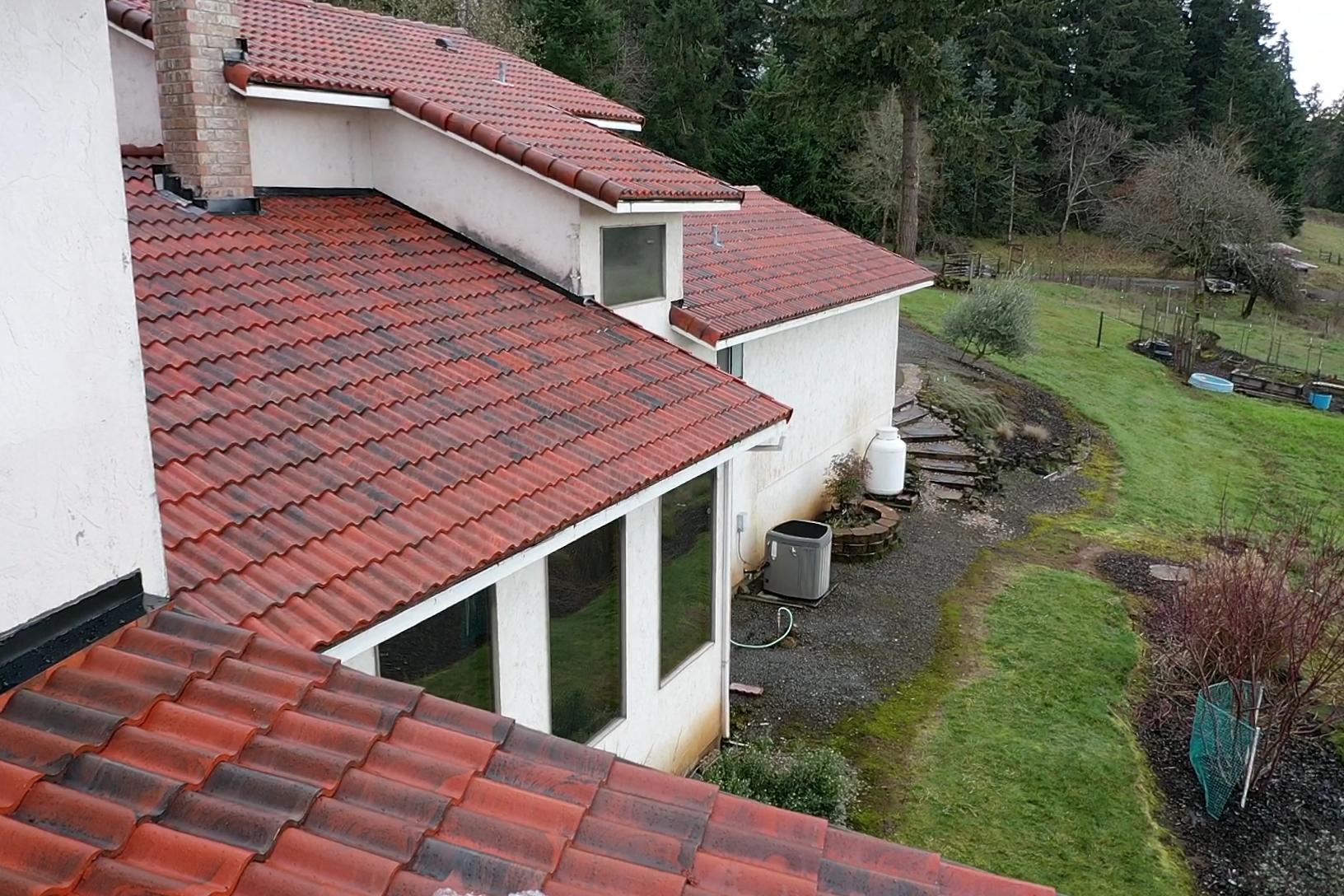 Roof Life Of Oregon Image