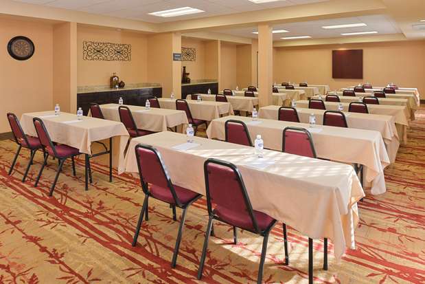 Images Hampton Inn Albuquerque-University/Midtown