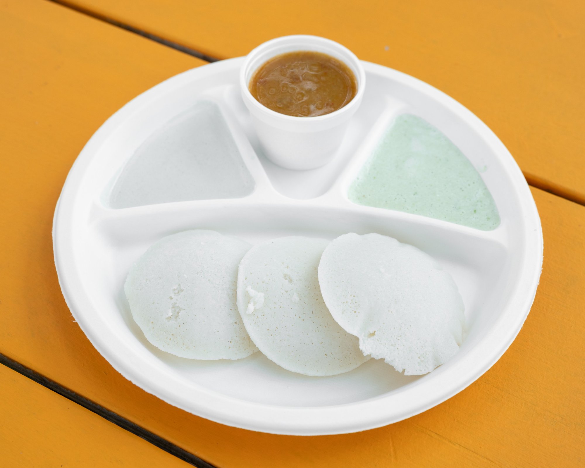 O - Idli Sambar Chutney (3 Nos)