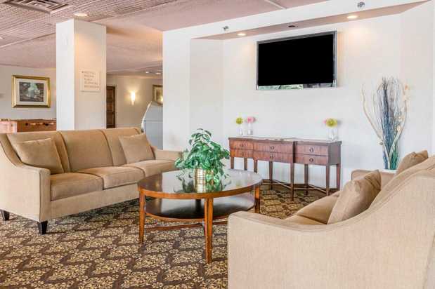 Images Quality Inn