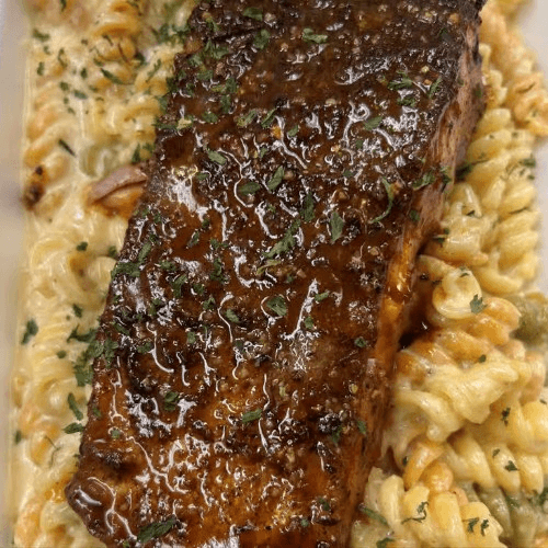 Alfredo Jerk Salmon Pasta