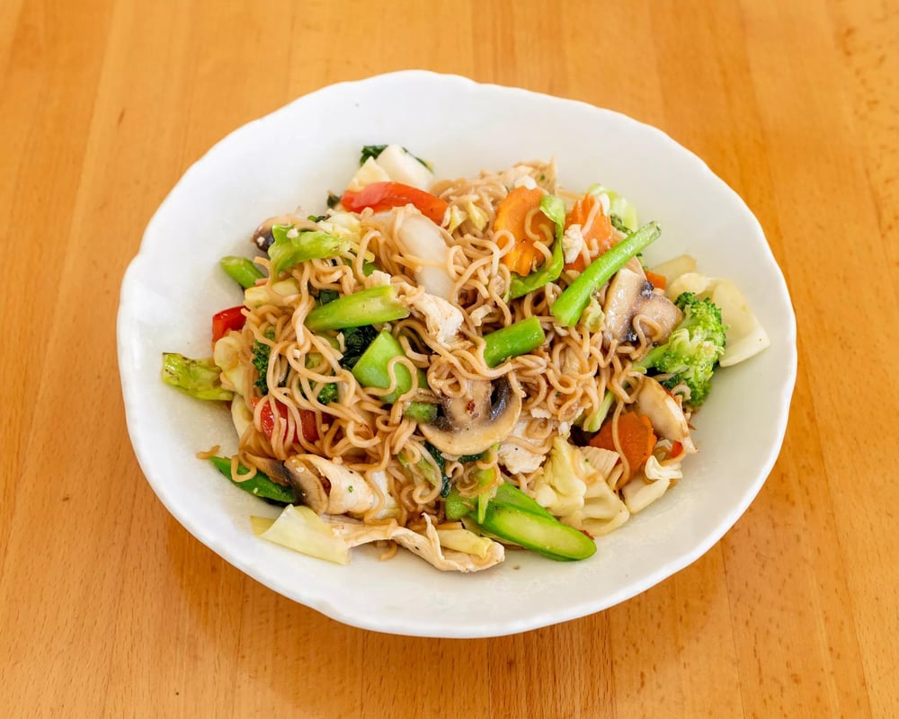 L- Thai Chow Mein