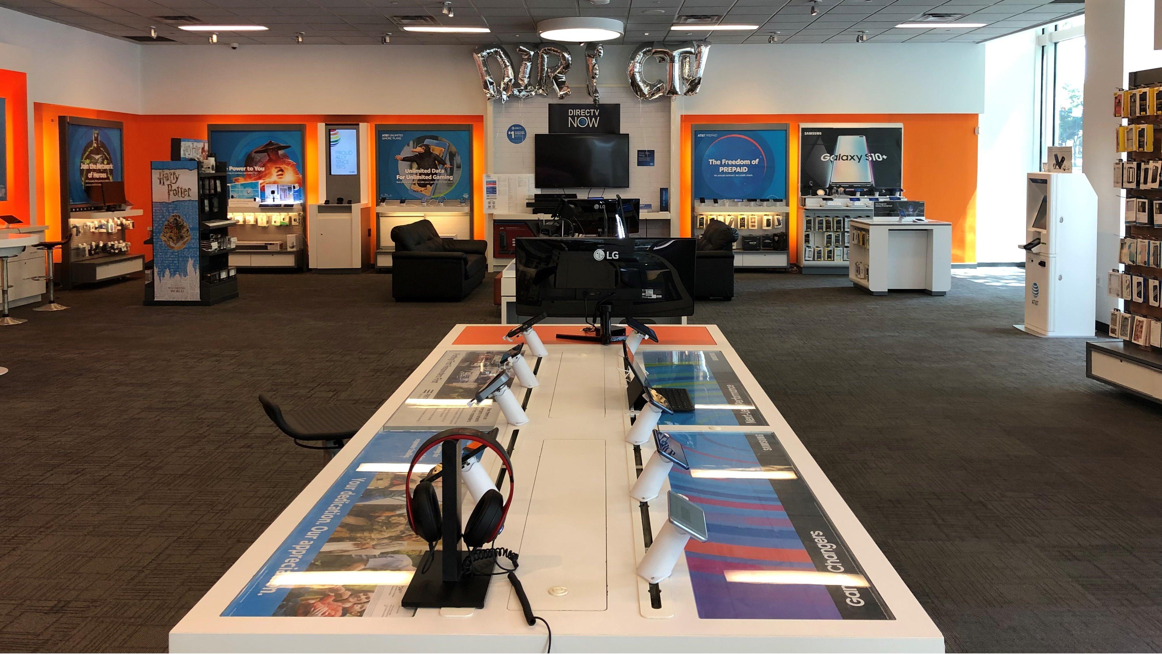 AT&T Store Photo