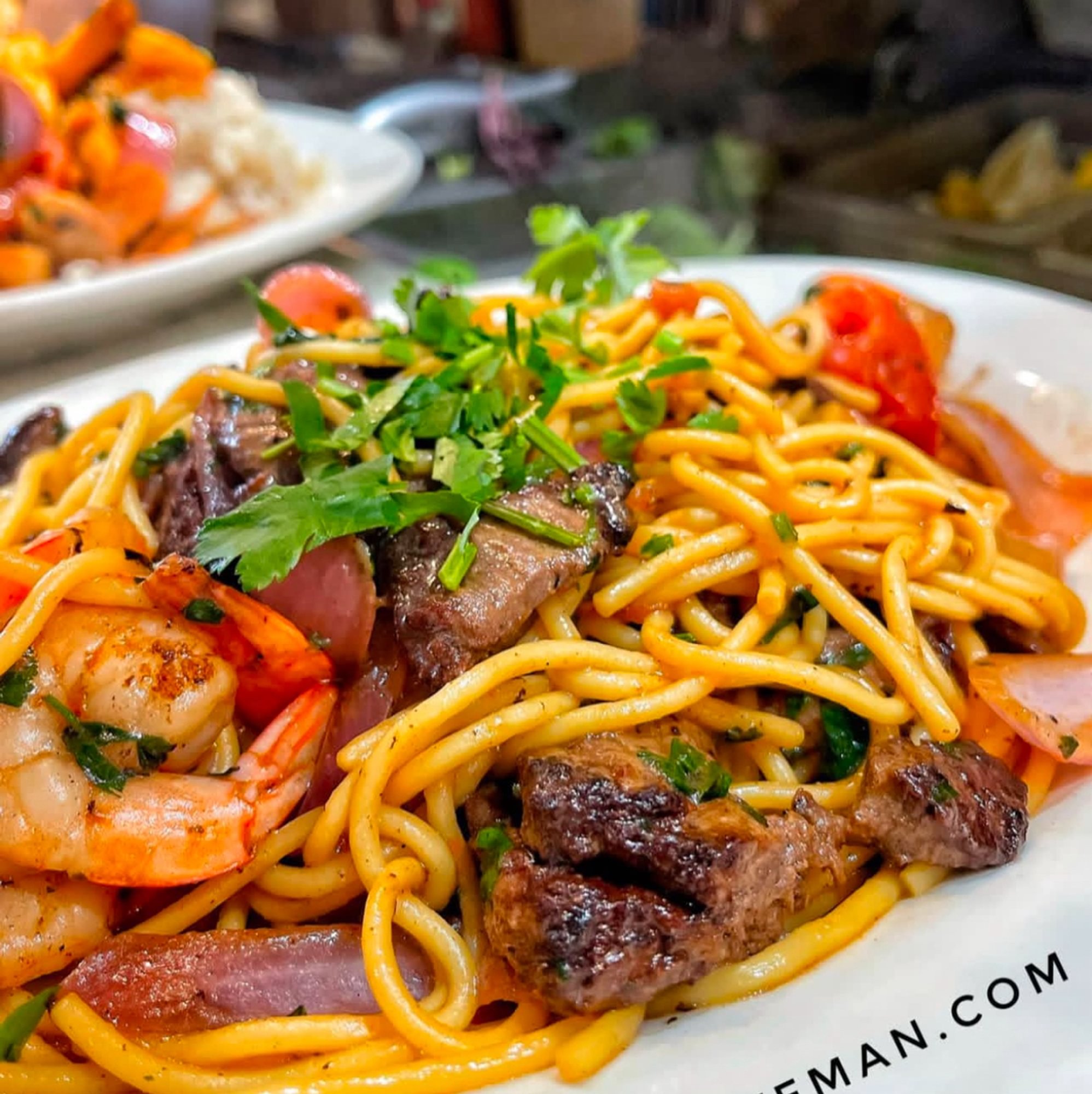 Tallarin Saltado-Carne/Camaron (Steak&Shrimp)
