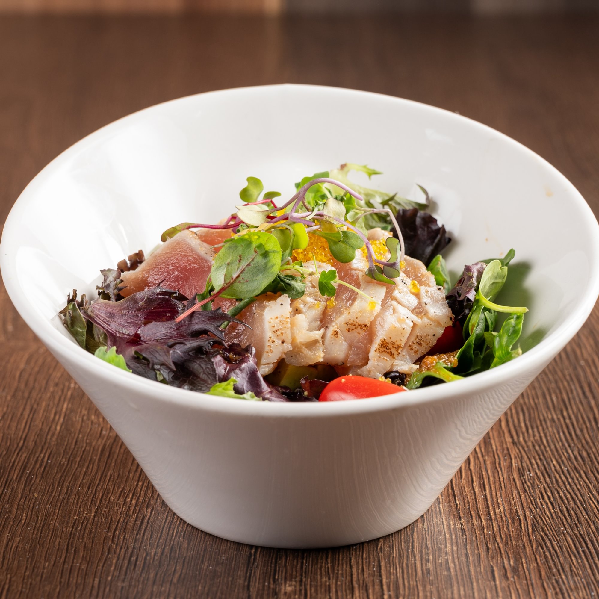 Seared Albacore Salad with Avocado