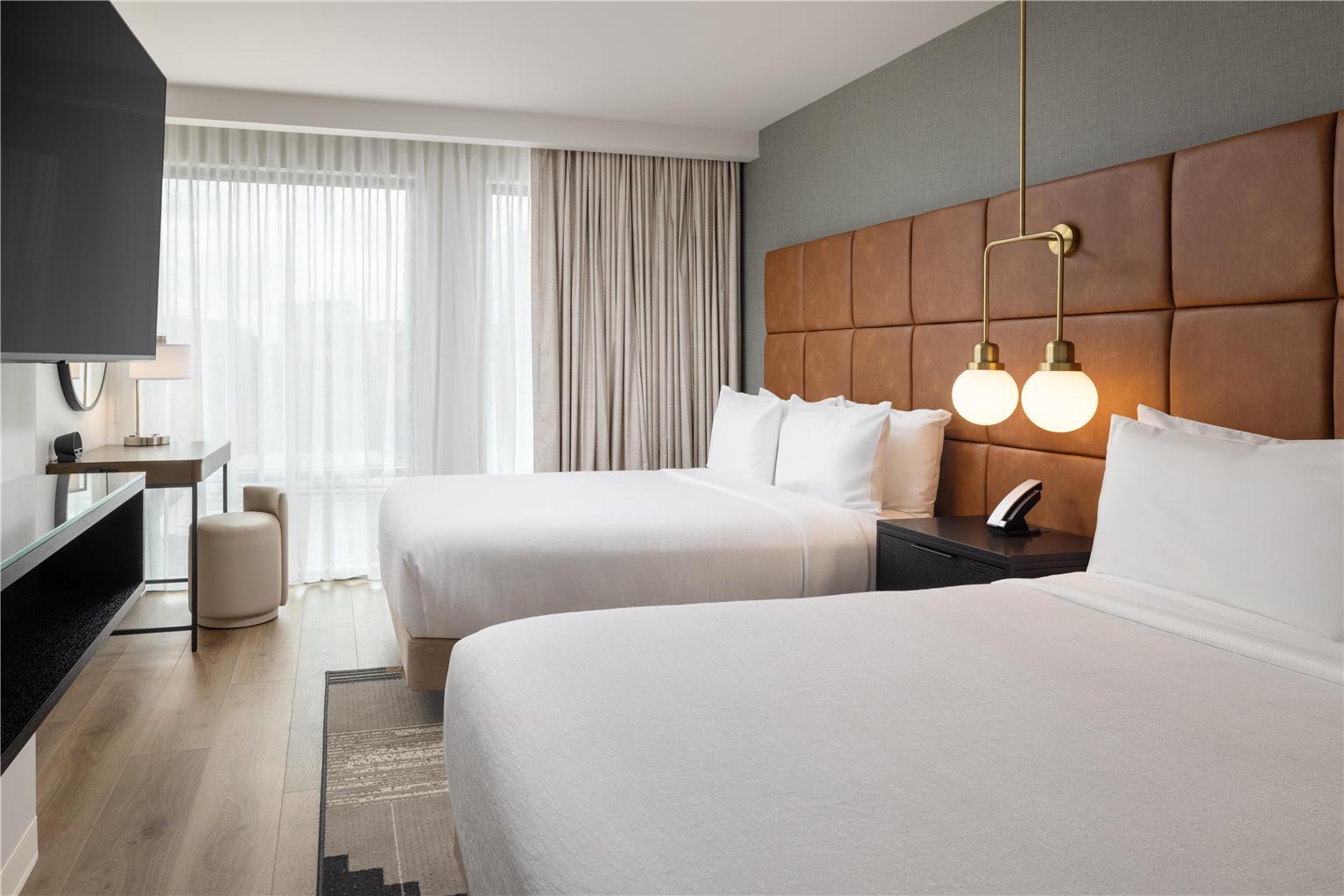 Embassy Suites by Hilton Chattanooga Downtown Image