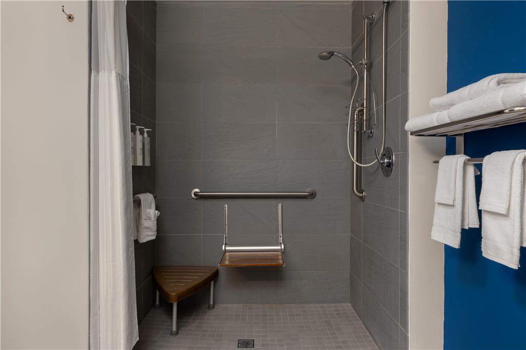 Spark by Hilton Artesia Image