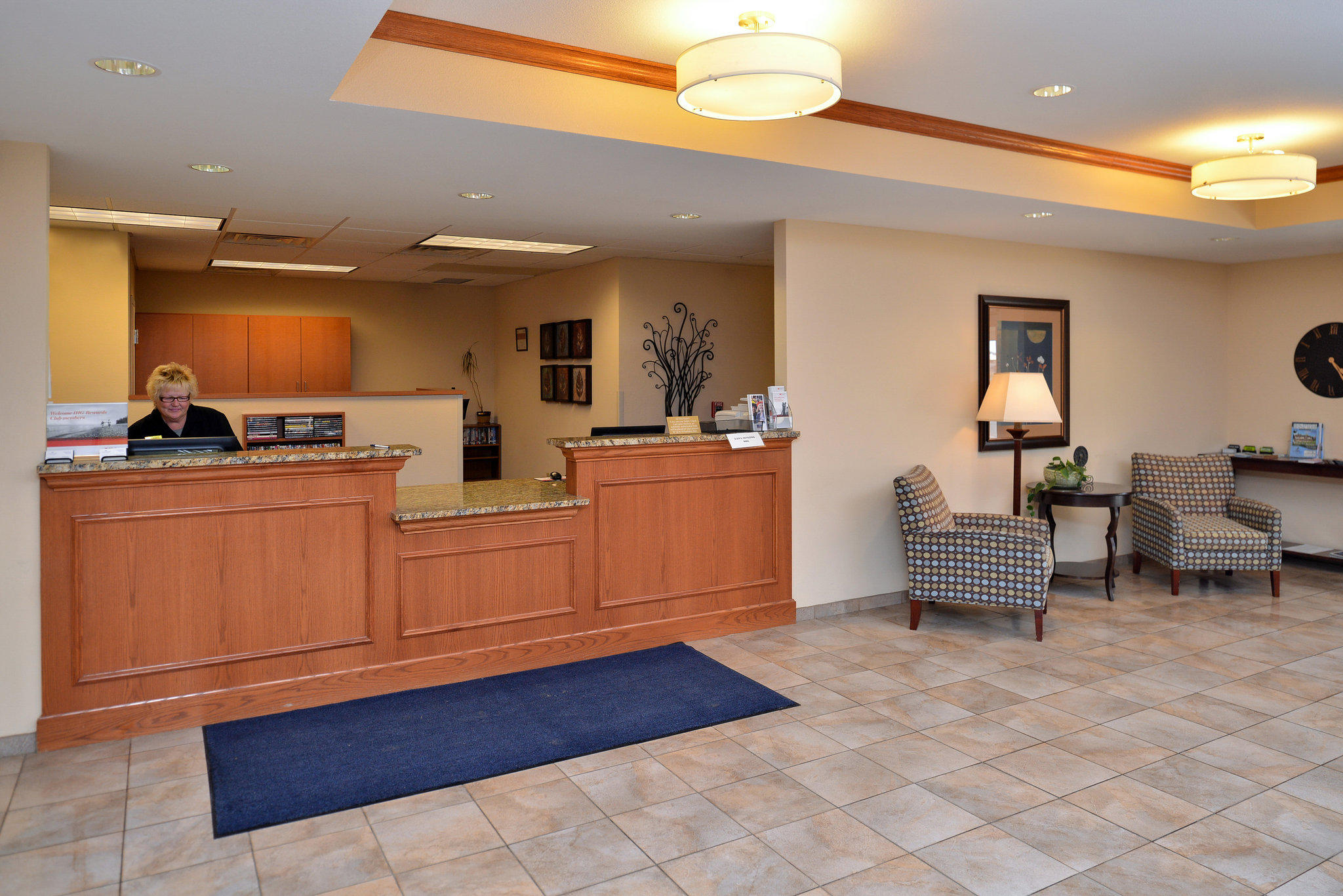 Candlewood Suites Williston Photo