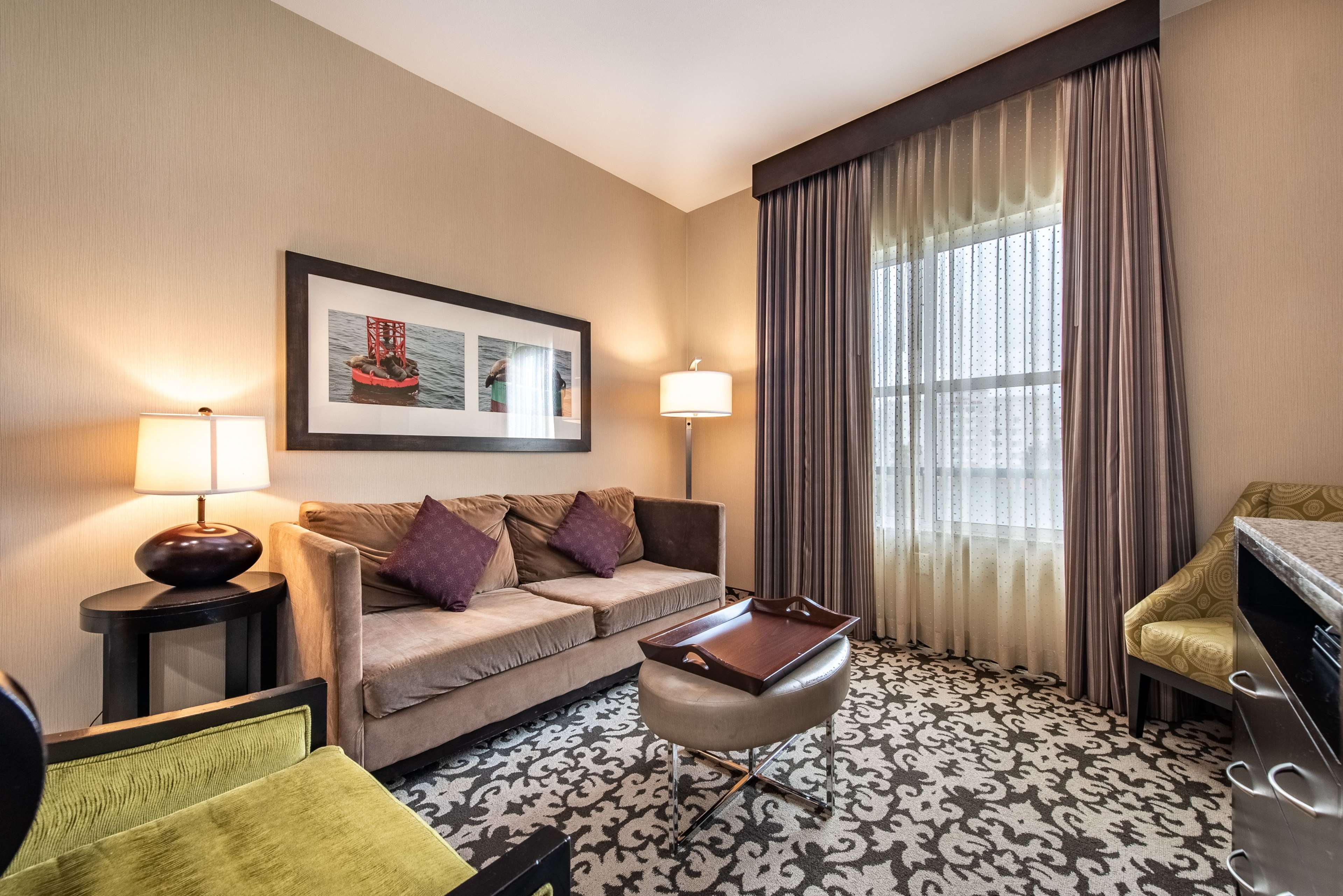 Guest room