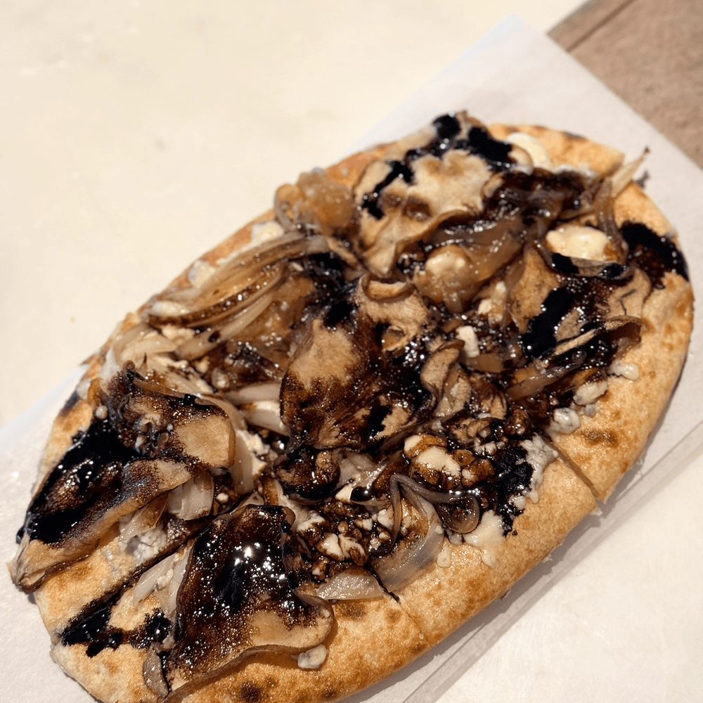 Our signature pizzette