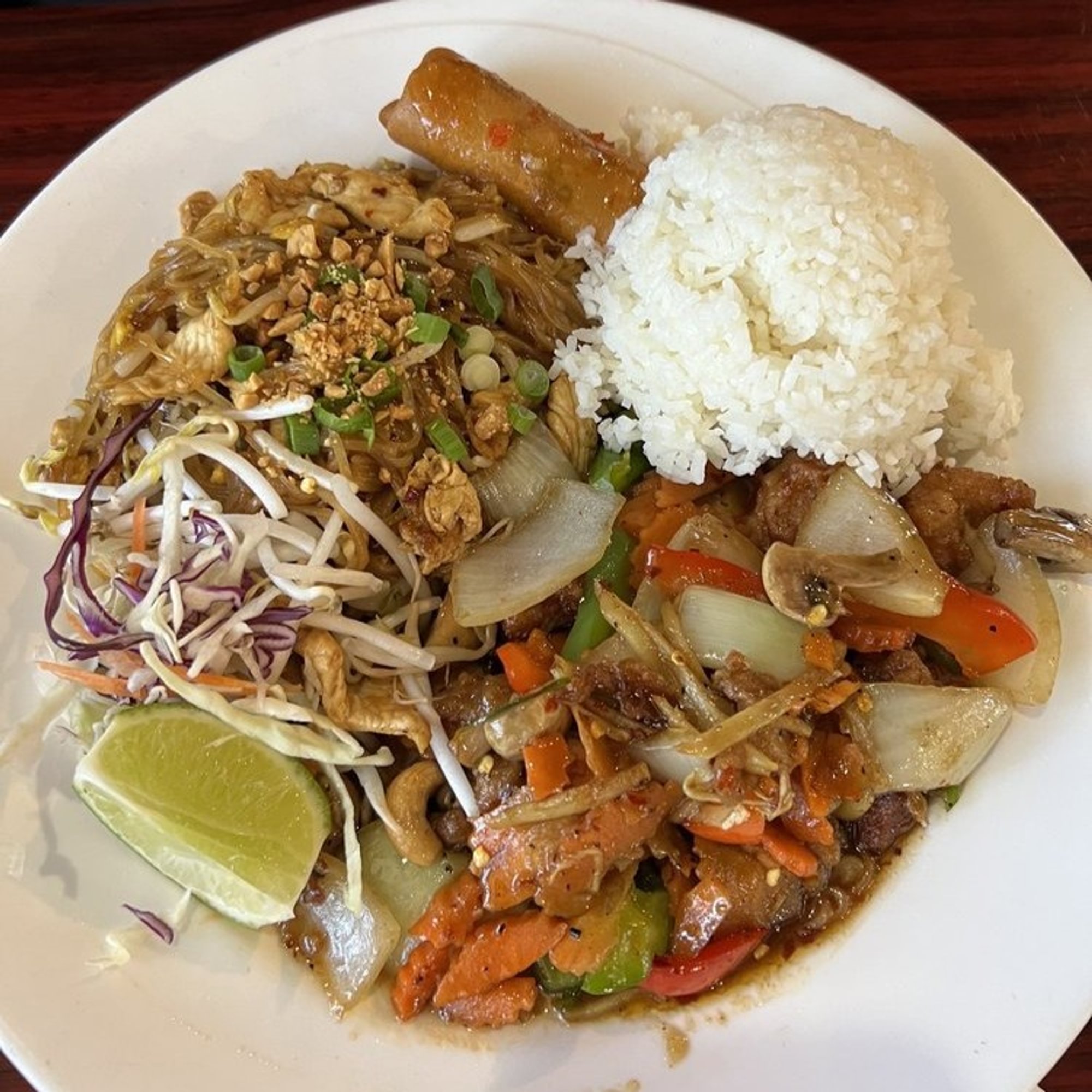 Chicken Pad Thai and Cashew Chicken