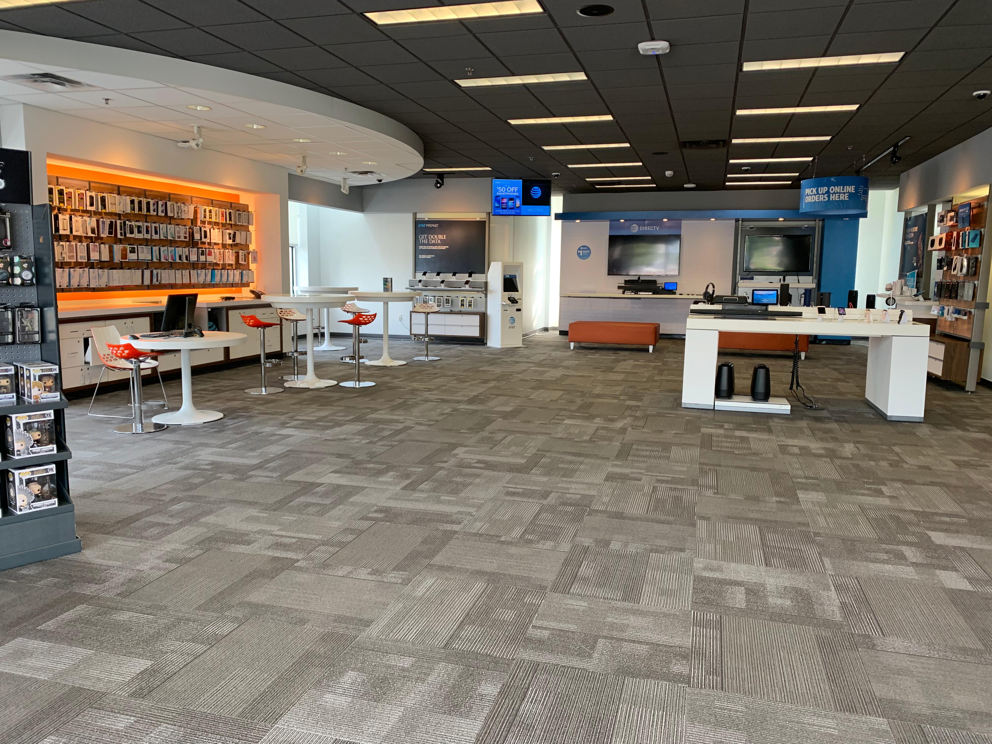 AT&T Store Photo