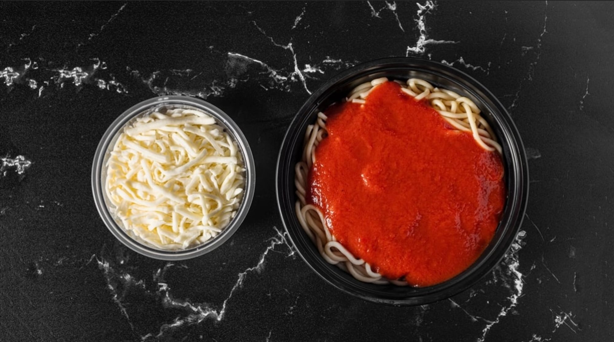 Espaguetis napolitanos