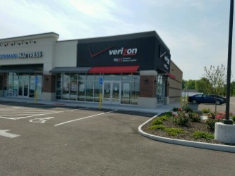 Verizon Authorized Retailer - TCC Photo