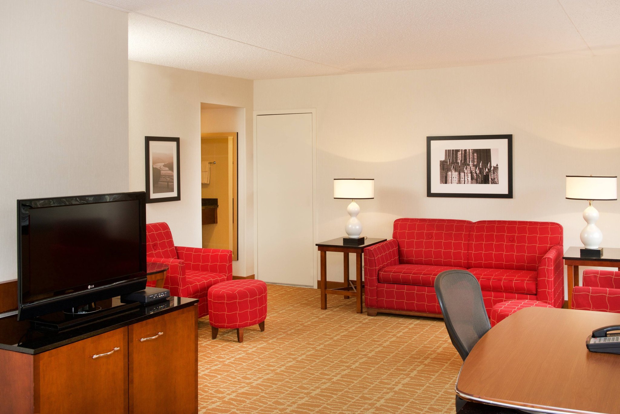 Pittsburgh Airport Marriott Photo