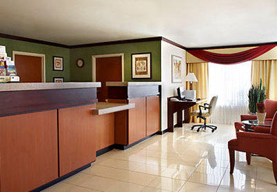 Fairfield Inn & Suites by Marriott Dallas Medical/Market Center Photo