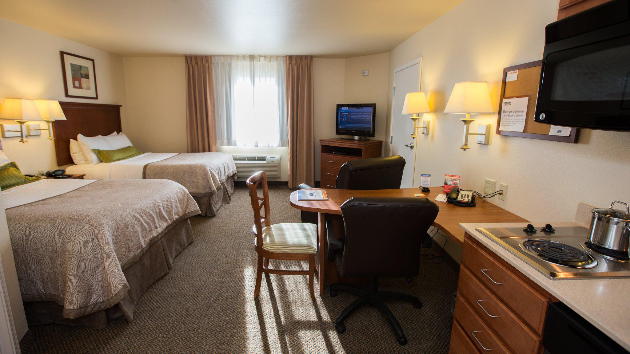 Candlewood Suites Springfield South Photo