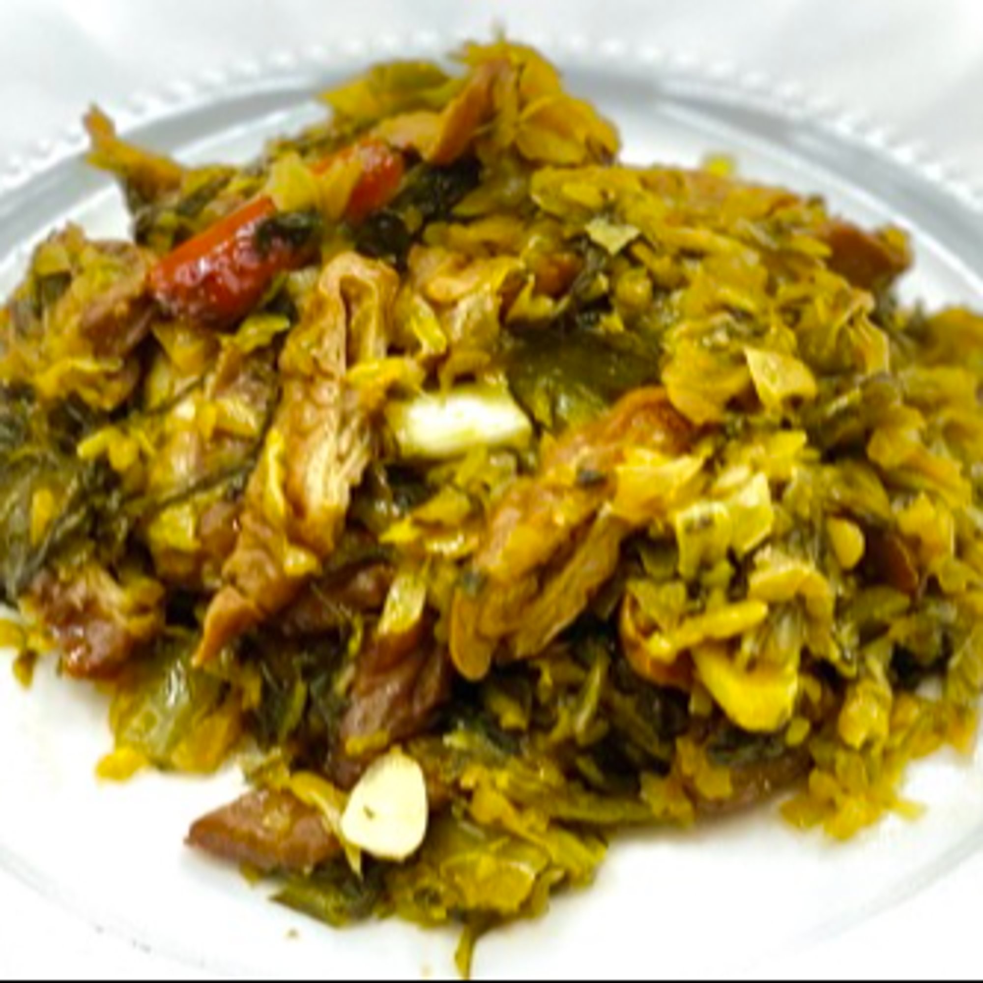 Stir-Fried Intestines with Pickles 酸菜炒大腸